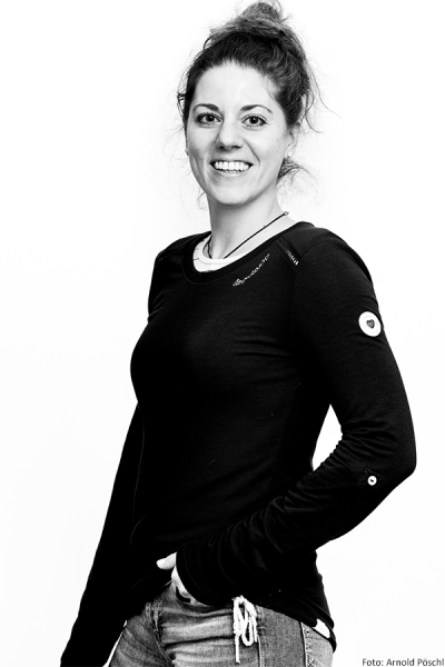 Julia Tschabuschnig c
